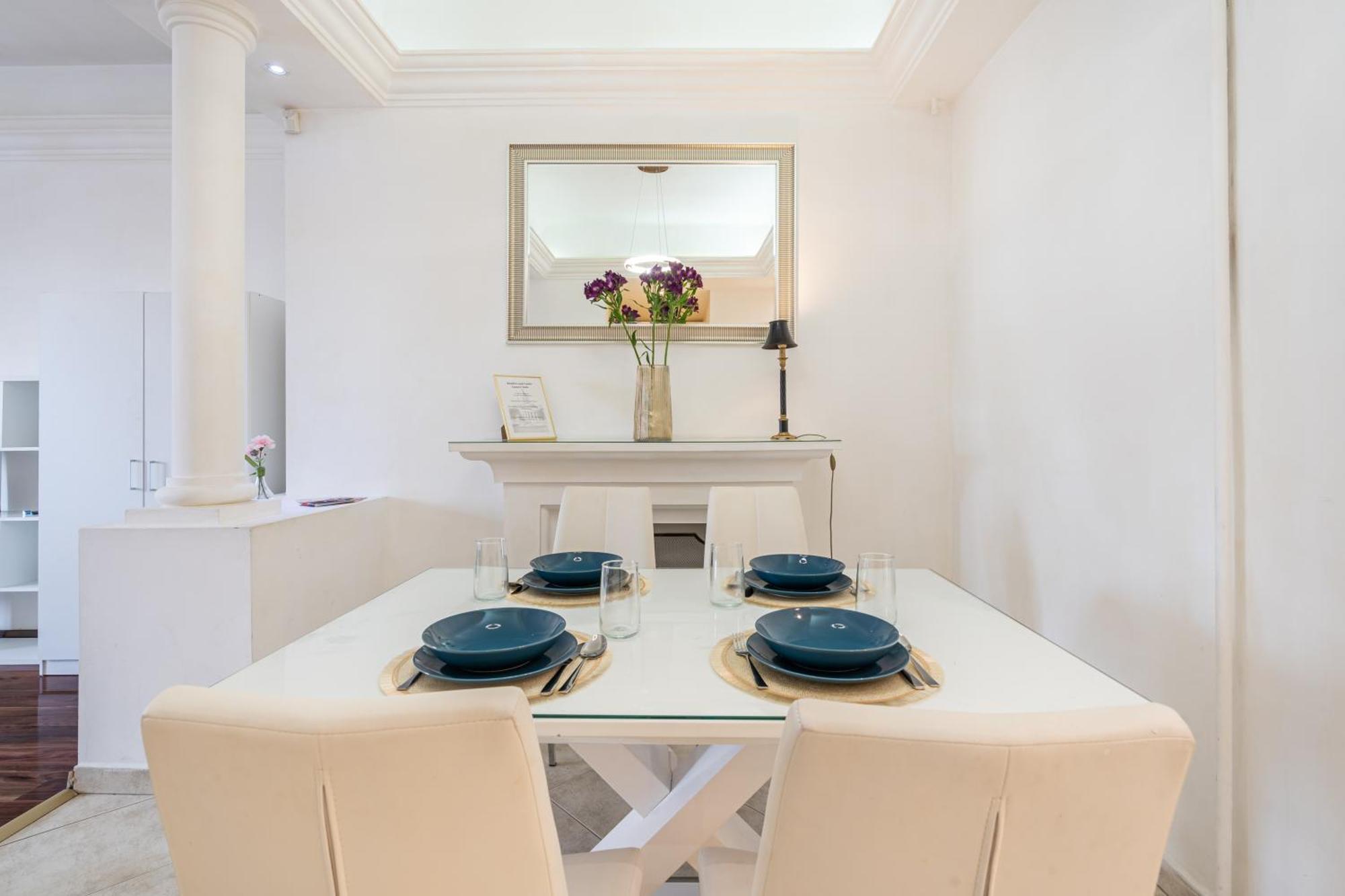 Amora Homes Basilica And Castle View Luxury Suite, Free Parking Reservation Needed Apartament Budapesta