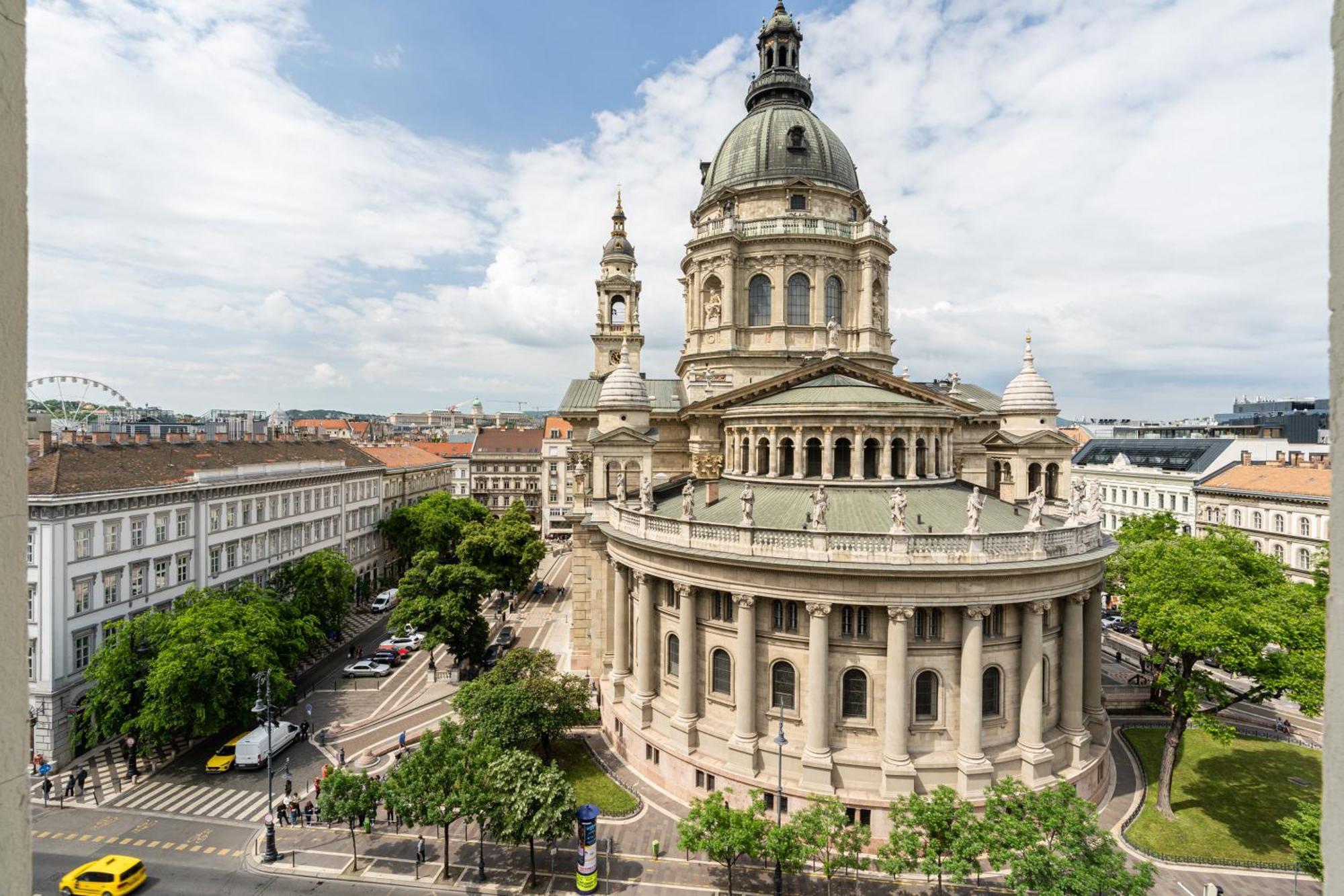 Amora Homes Basilica And Castle View Luxury Suite, Free Parking Reservation Needed Budapest