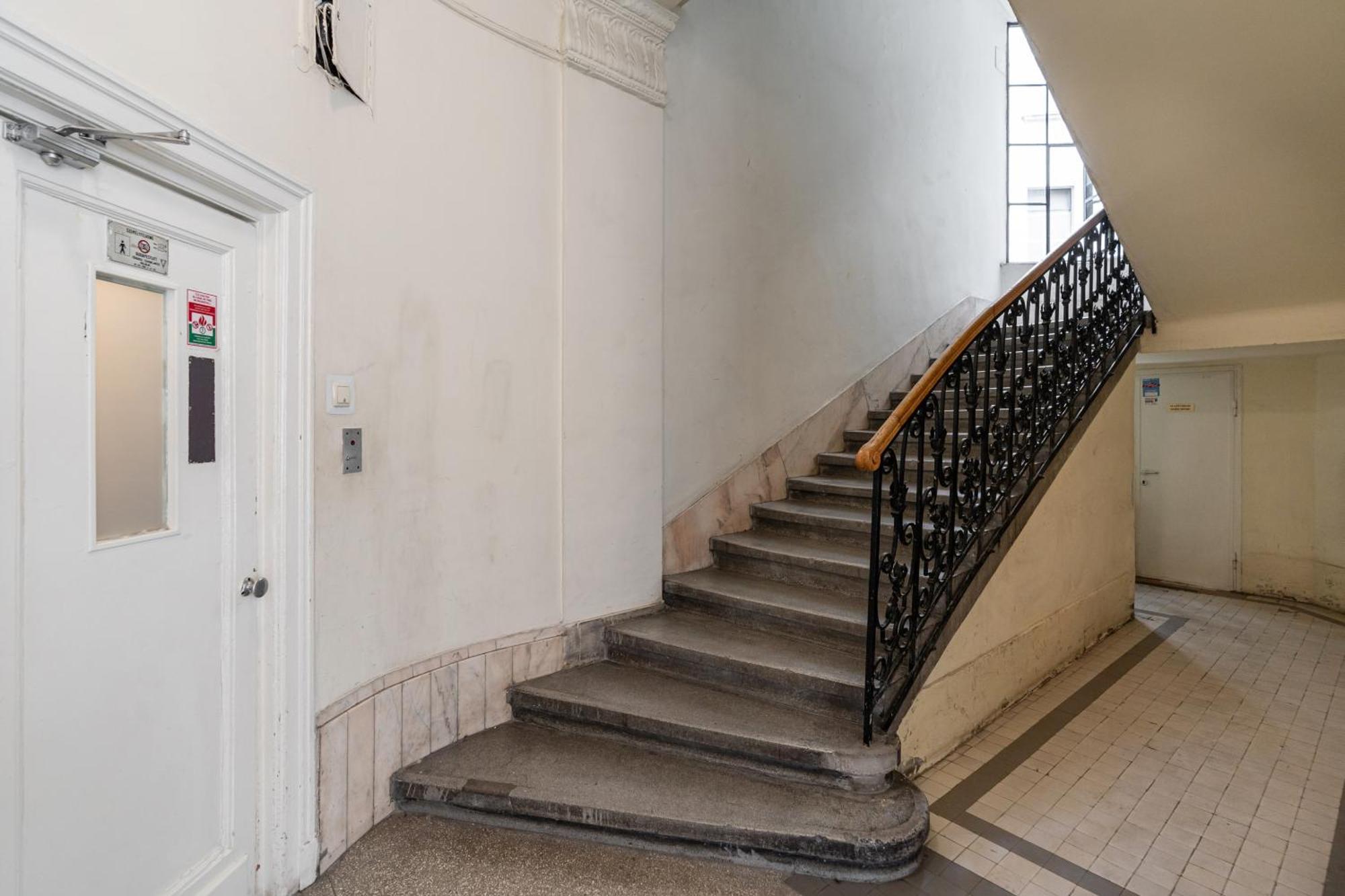 Amora Homes Basilica And Castle View Luxury Suite, Free Parking Reservation Needed * Budapesta